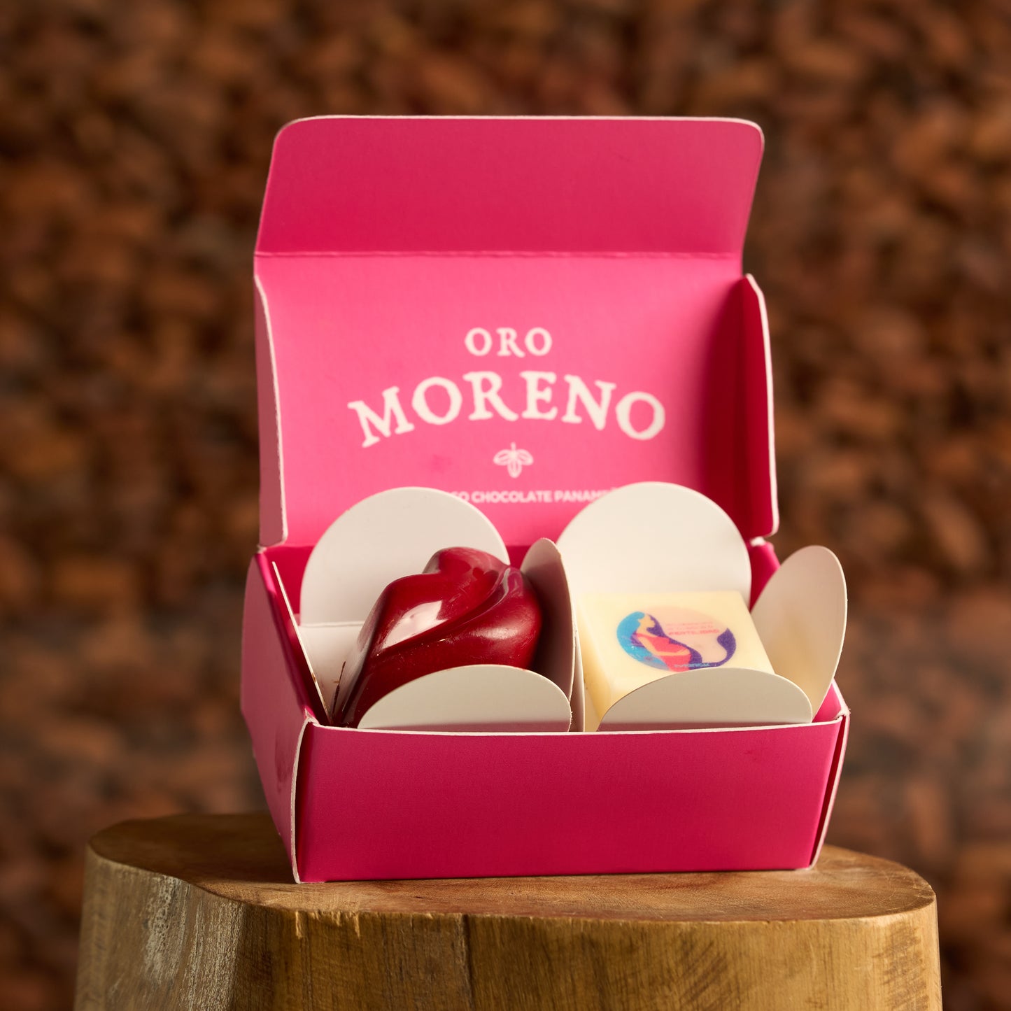 CAJA DE BOMBONES PERSONALIZADA + LAZO