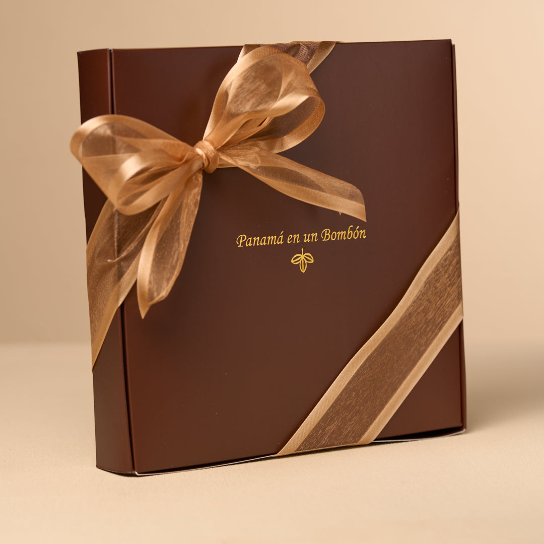 CAJA DE 25 BOMBONES – Oro Moreno Panamá